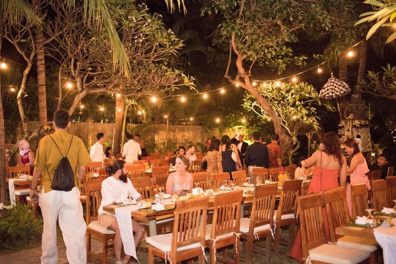 Arya Amed Beach Resort - Restoran