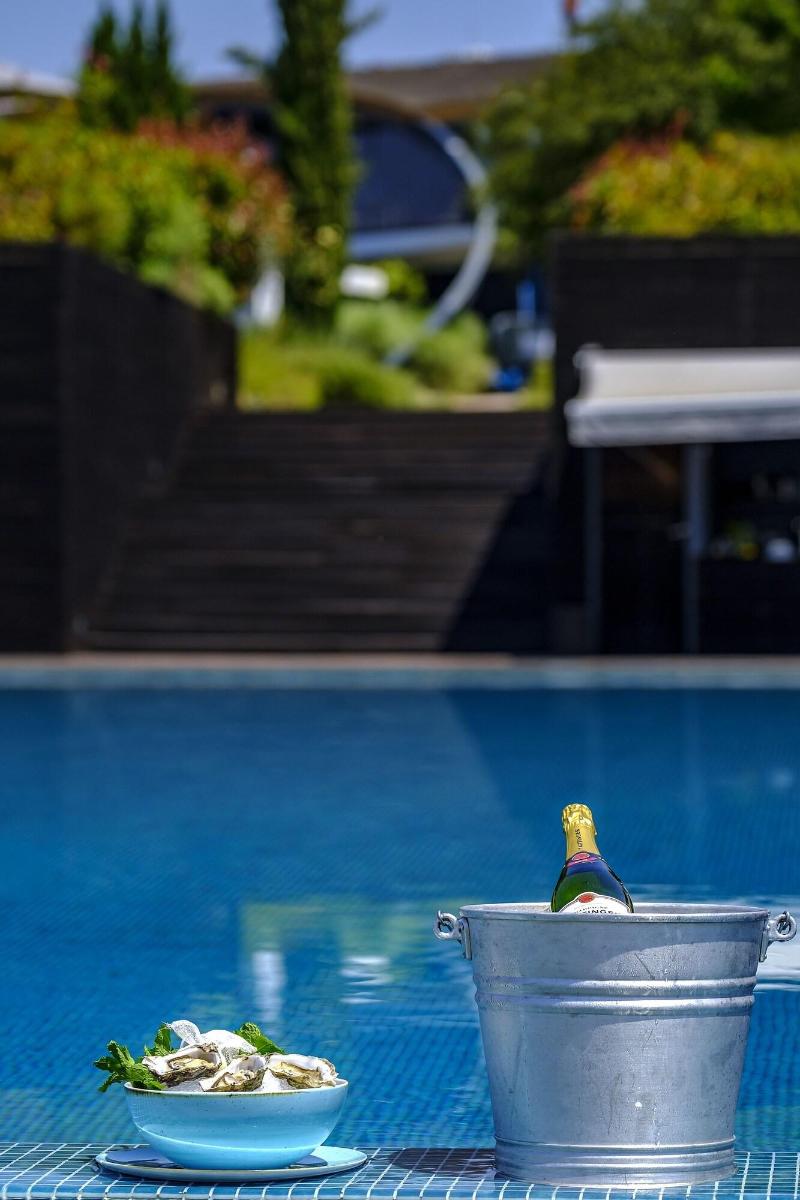 Herdade da Cortesia Hotel - Havuz