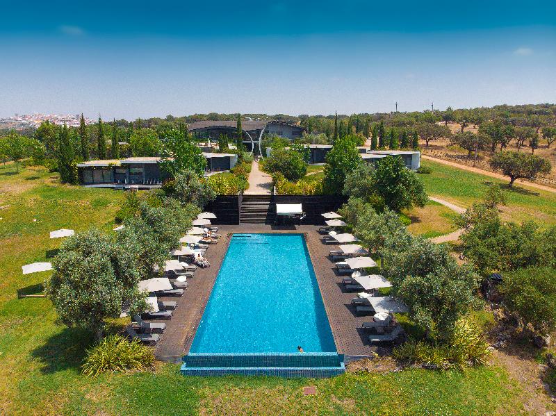 Herdade da Cortesia Hotel - Havuz