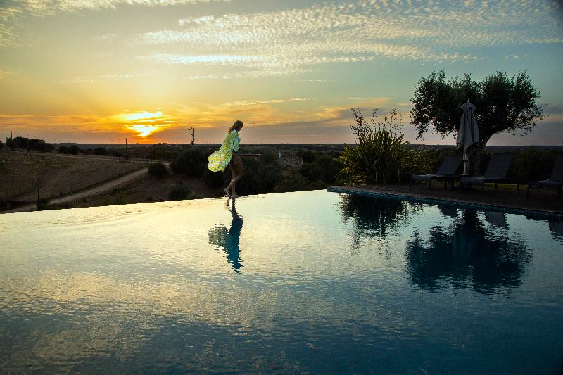 Herdade da Cortesia Hotel - Havuz