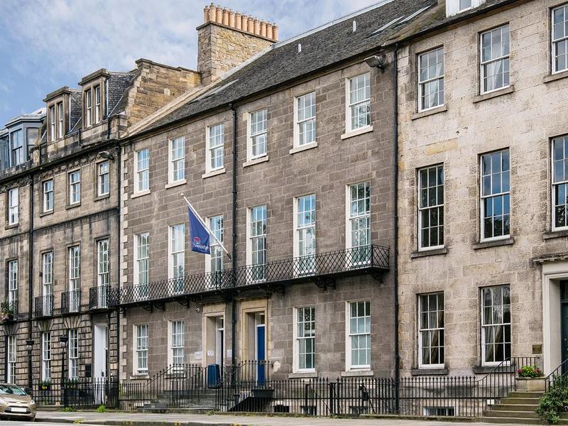 Travelodge Edinburgh Central Queen Street - Genel