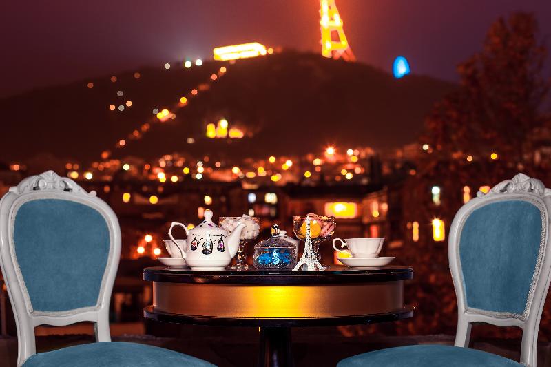 River Side Hotel Tbilisi - Oda