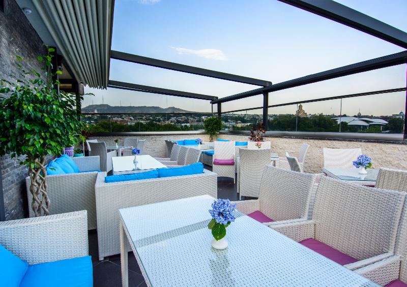River Side Hotel Tbilisi - Teras