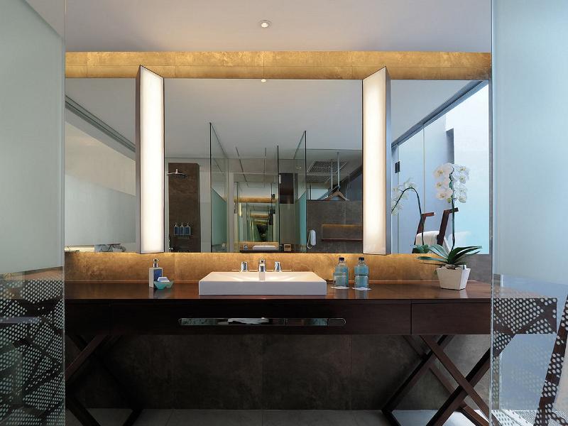 Ize Seminyak by LifestyleRetreats - Oda