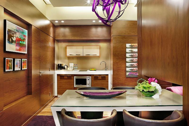 Four Points by Sheraton Doha - Oda