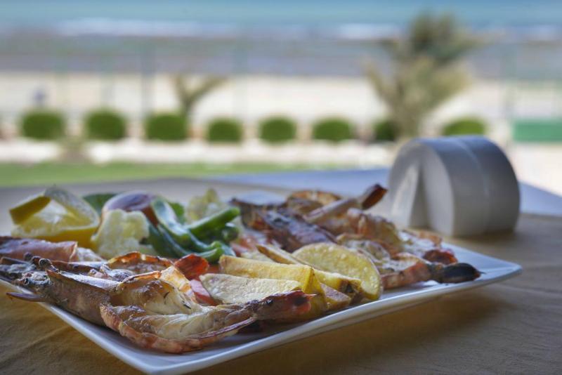 Resort Sur Beach Holiday - Aktivite