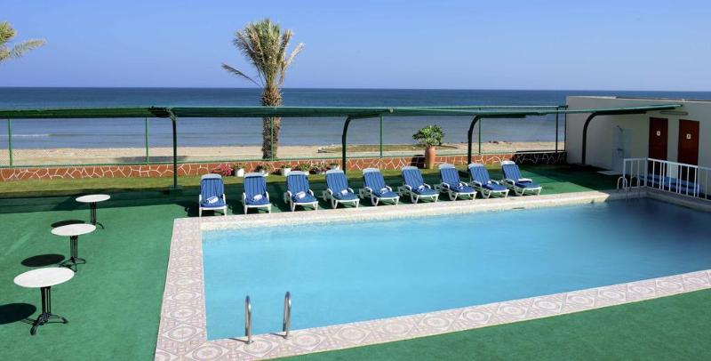 Resort Sur Beach Holiday - Havuz