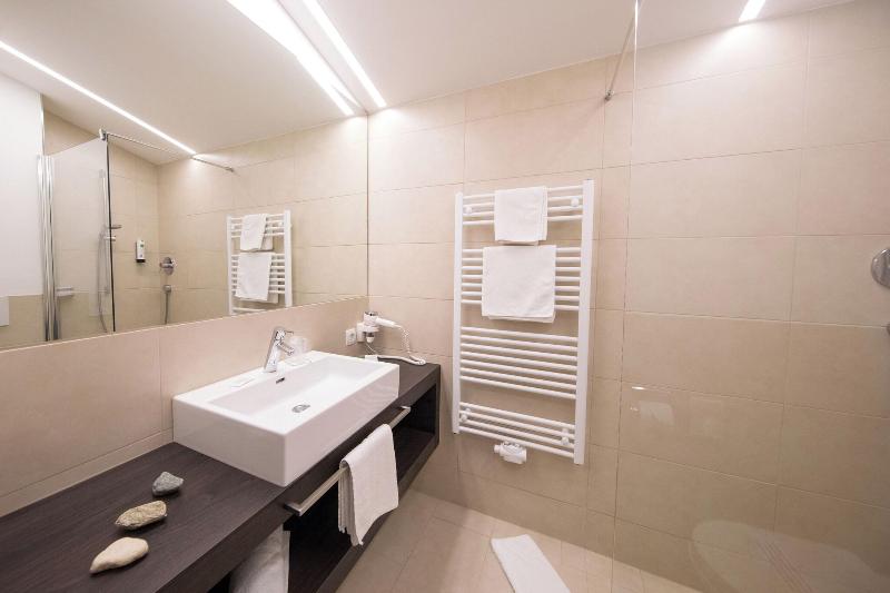 VAYA Hotel Zell am See - Oda