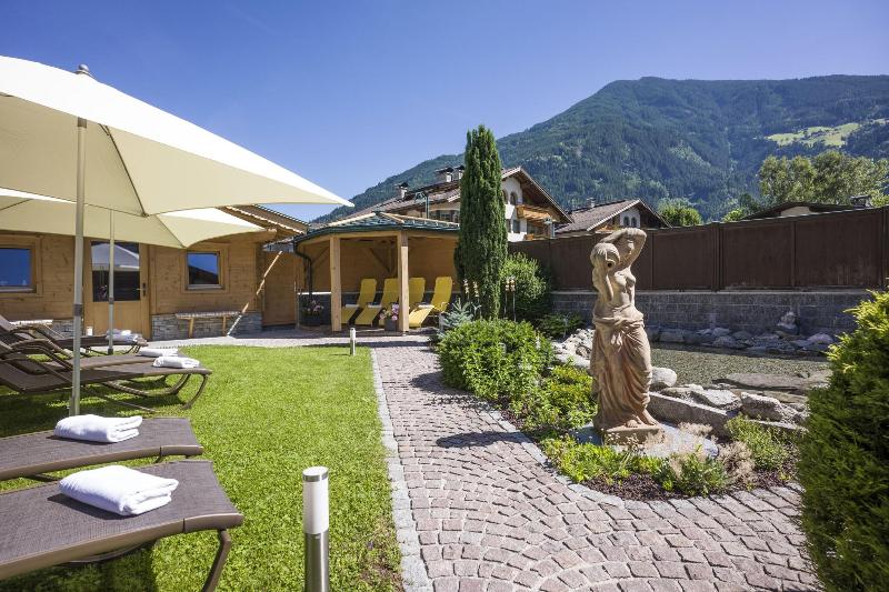 Hotel Alpina - Teras