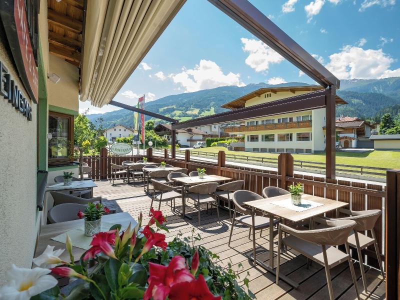 Hotel Alpina - Teras