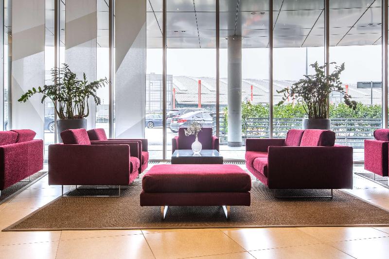 Radisson Blu Hotel, Hamburg Airport - Lobi