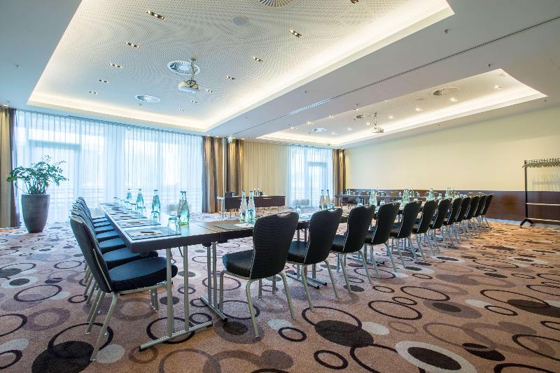Radisson Blu Hotel, Hamburg Airport - Toplantı