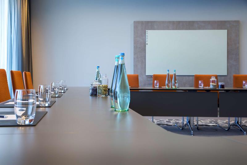 Radisson Blu Hotel, Hamburg Airport - Toplantı