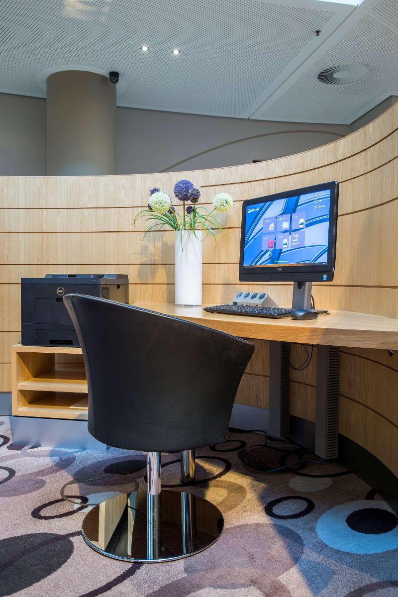 Radisson Blu Hotel, Hamburg Airport - Toplantı