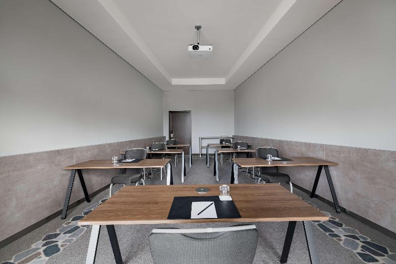 Radisson Blu Hotel, Hamburg Airport - Toplantı