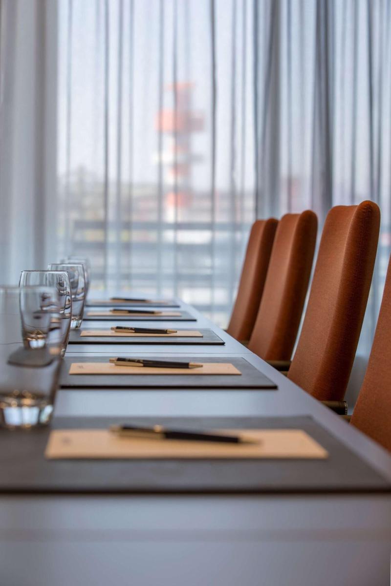 Radisson Blu Hotel, Hamburg Airport - Toplantı