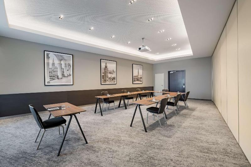 Radisson Blu Hotel, Hamburg Airport - Toplantı
