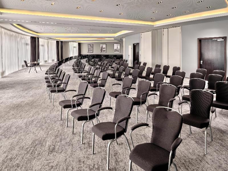 Radisson Blu Hotel, Hamburg Airport - Toplantı