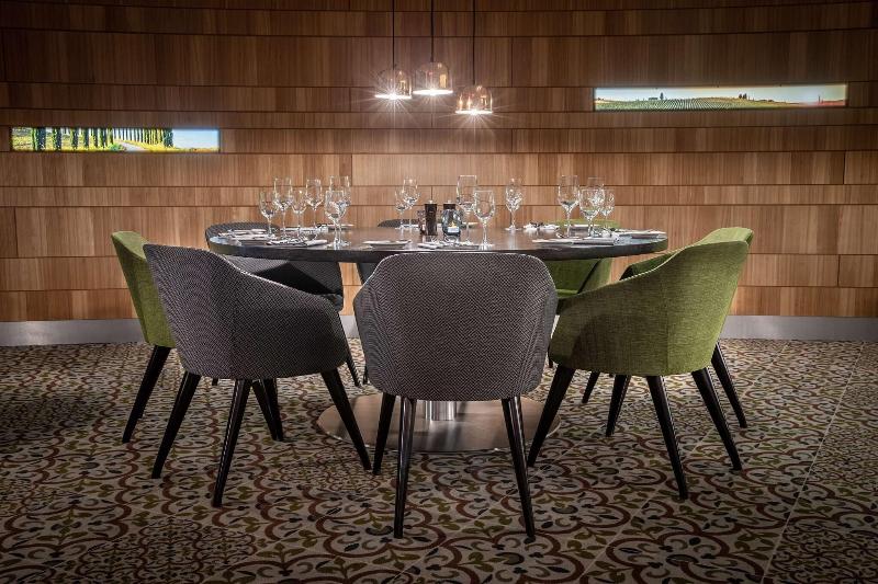 Radisson Blu Hotel, Hamburg Airport - Restoran