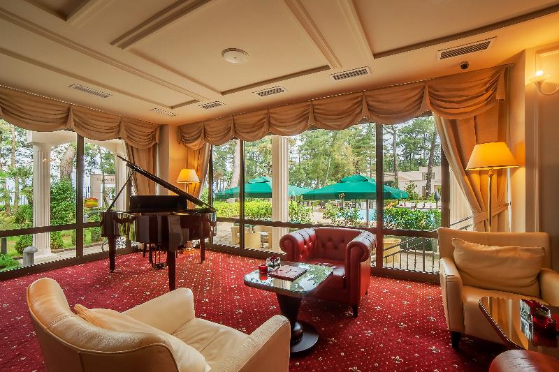 Georgia Palace Hotel & SPA - Lobi