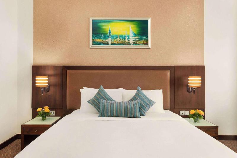 Ramada by Wyndham Dubai Deira - Oda
