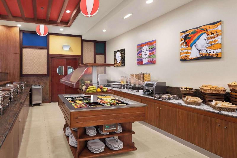 Ramada by Wyndham Dubai Deira - Restoran