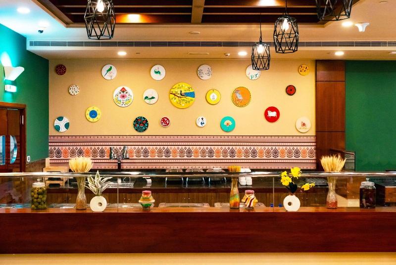Ramada by Wyndham Dubai Deira - Restoran