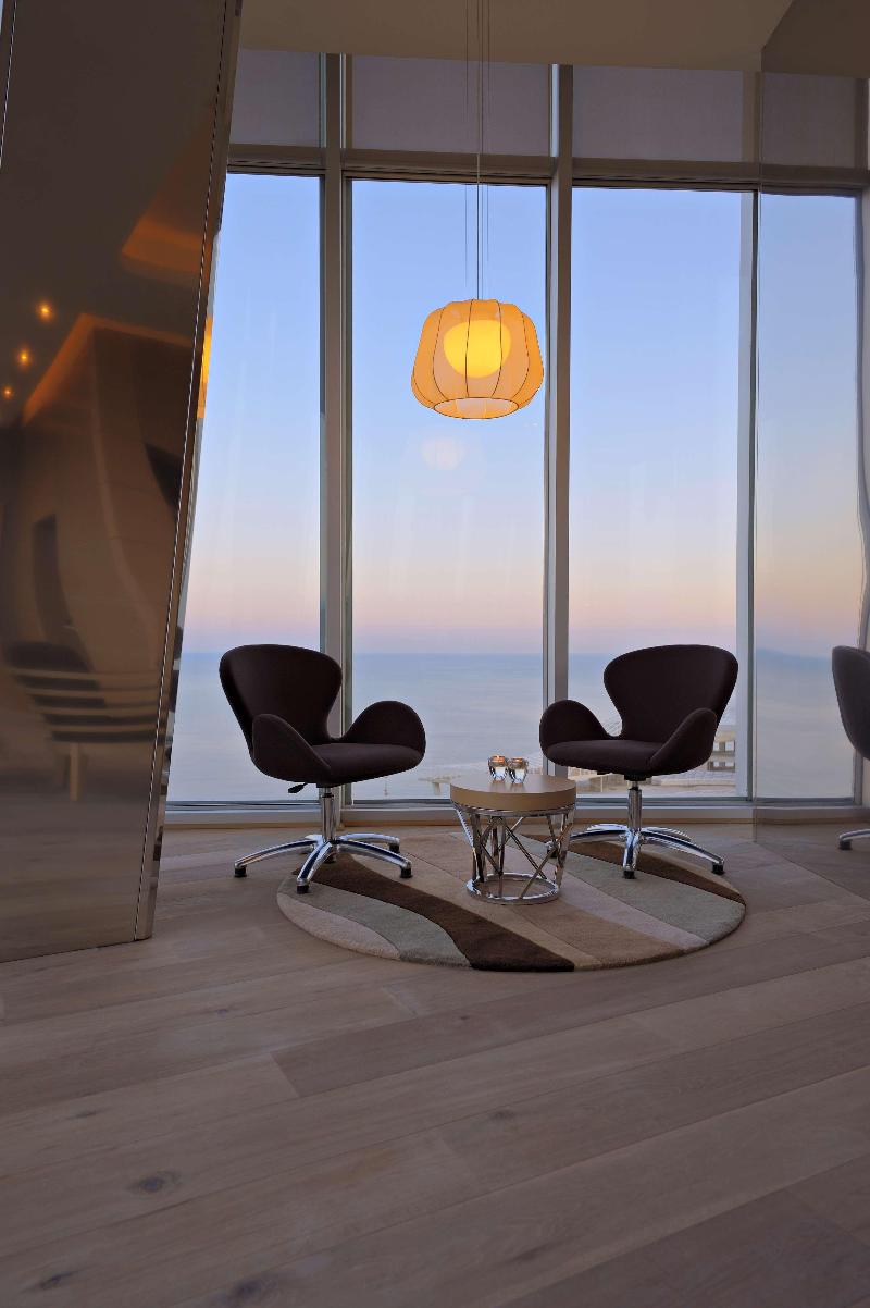 Radisson Blu Hotel, Batumi - Bar