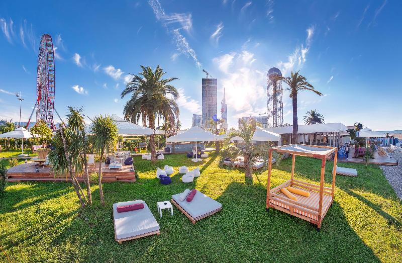 Radisson Blu Hotel, Batumi - Bar