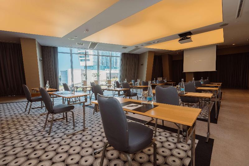 Radisson Blu Hotel, Batumi - Toplantı