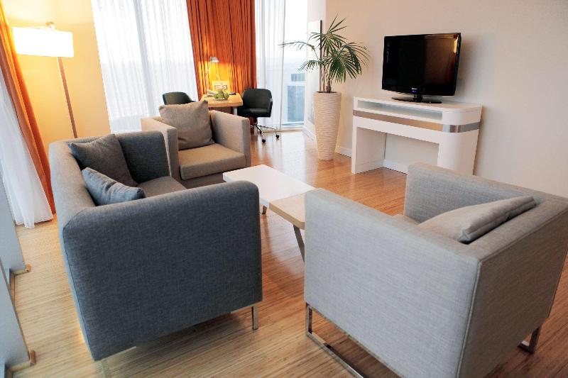 Radisson Blu Hotel, Batumi - Oda