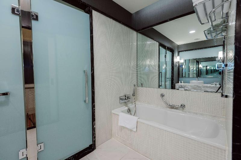 Radisson Blu Hotel, Batumi - Oda