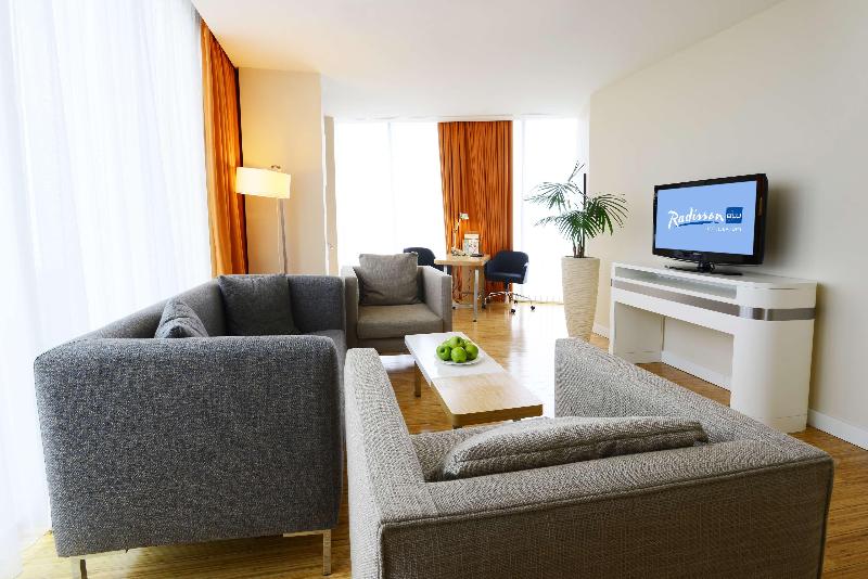 Radisson Blu Hotel, Batumi - Oda