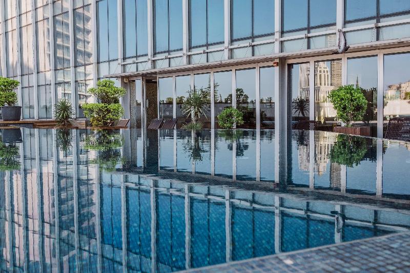 Radisson Blu Hotel, Batumi - Havuz
