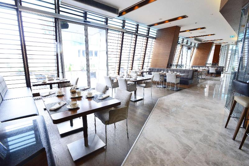 Radisson Blu Hotel, Batumi - Restoran