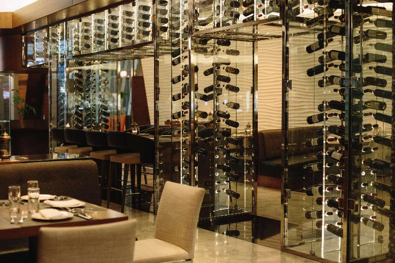 Radisson Blu Hotel, Batumi - Restoran