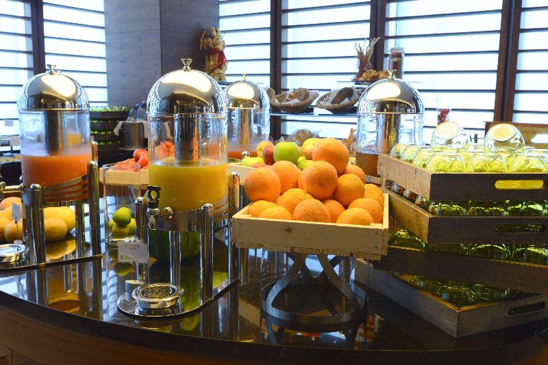 Radisson Blu Hotel, Batumi - Restoran