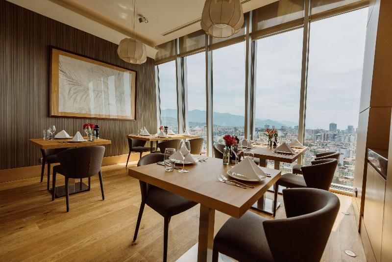 Radisson Blu Hotel, Batumi - Restoran