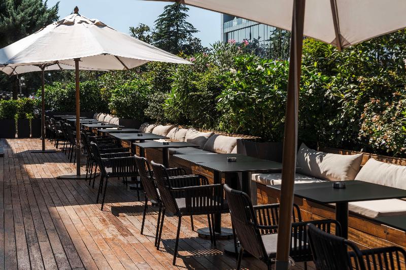 Radisson Blu Hotel, Batumi - Restoran