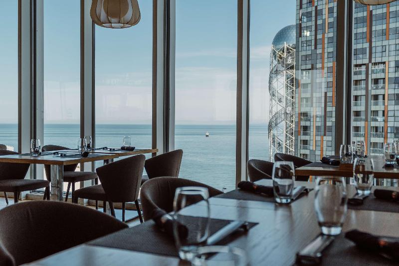Radisson Blu Hotel, Batumi - Restoran