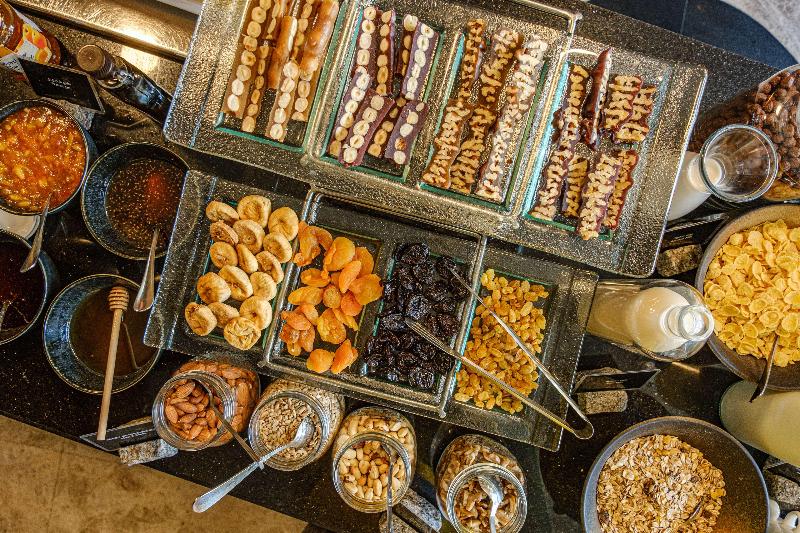 Radisson Blu Hotel, Batumi - Restoran
