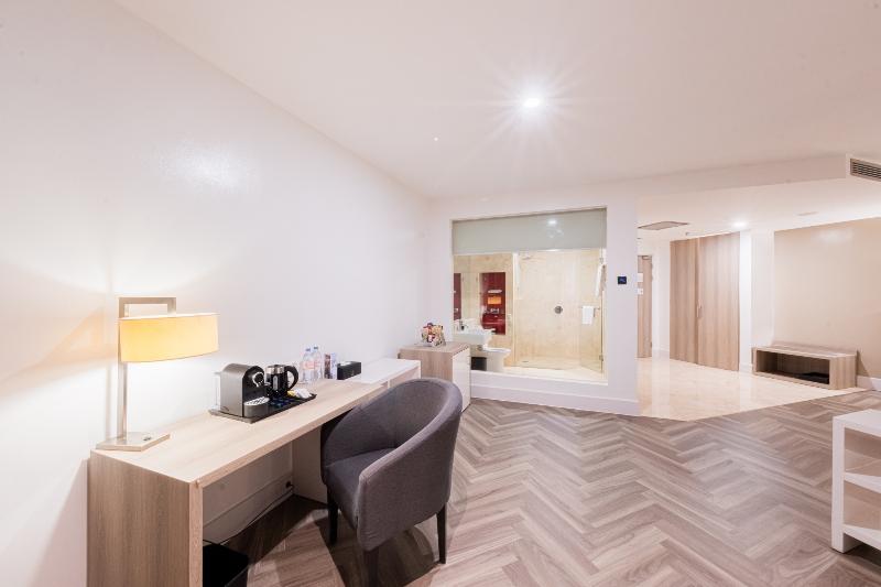 Grand Jatra Hotel Balikpapan - Oda