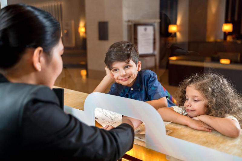 Swissôtel Al Ghurair - Lobi