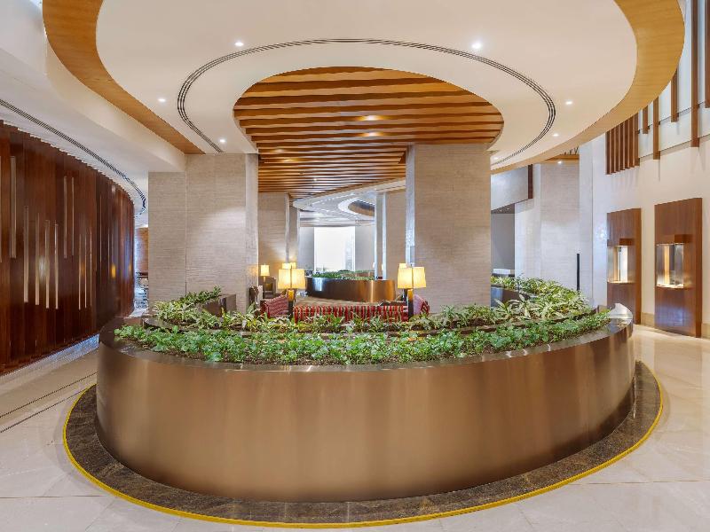 Swissôtel Al Ghurair - Genel