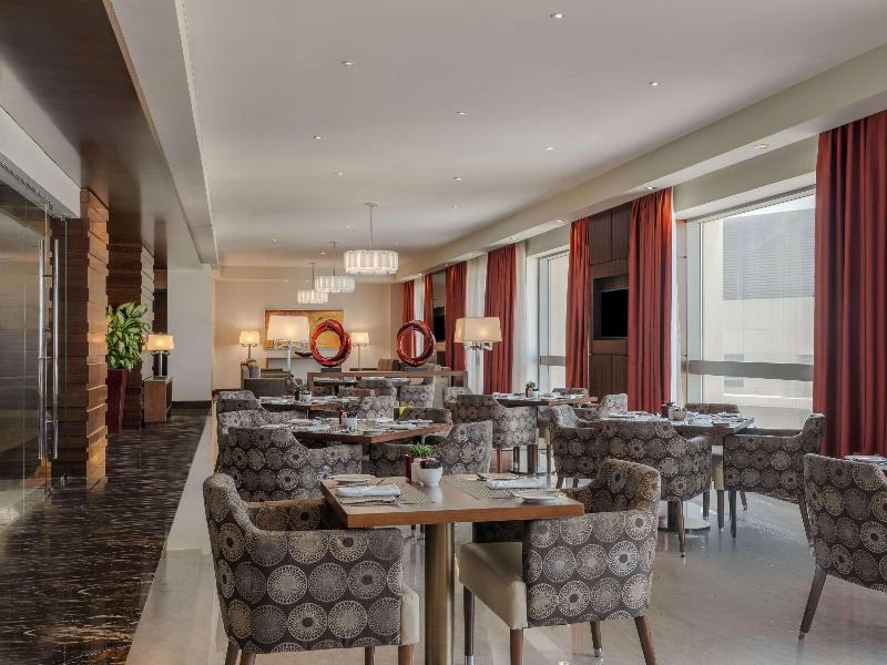 Swissôtel Al Ghurair - Genel