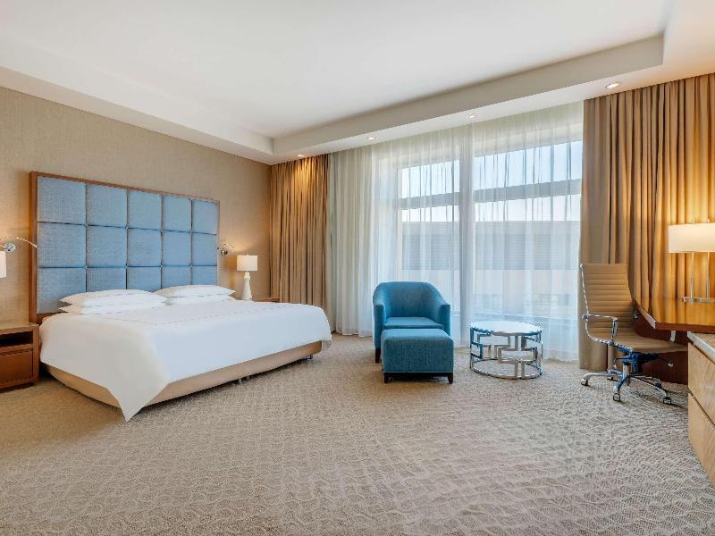 Swissôtel Al Ghurair - Oda