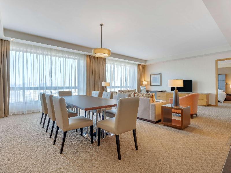Swissôtel Al Ghurair - Oda
