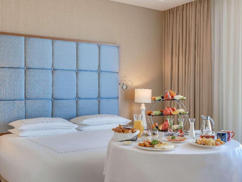 Swissôtel Al Ghurair - Oda