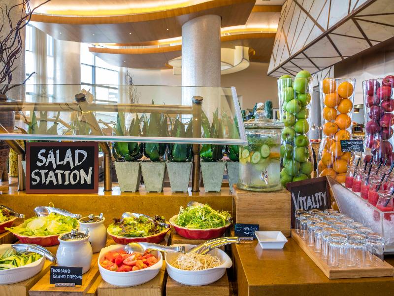 Swissôtel Al Ghurair - Restoran