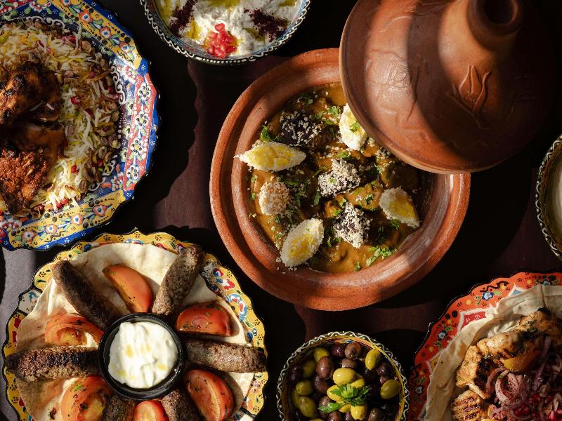Swissôtel Al Ghurair - Restoran